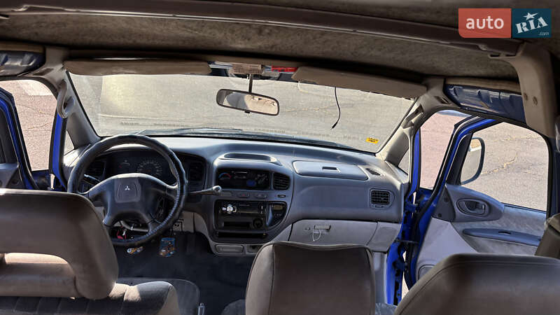 Грузовой фургон Mitsubishi L 400 2000 в Одессе