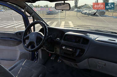 Грузовой фургон Mitsubishi L 400 2000 в 