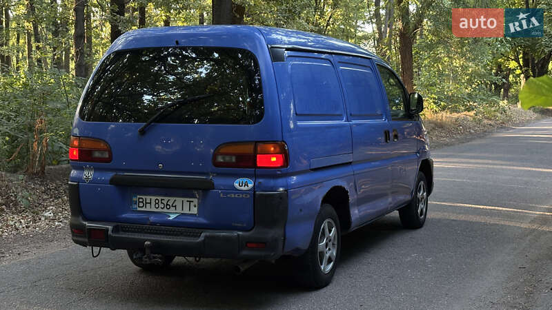 Грузовой фургон Mitsubishi L 400 2000 в Одессе