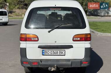 Минивэн Mitsubishi L 400 2000 в 