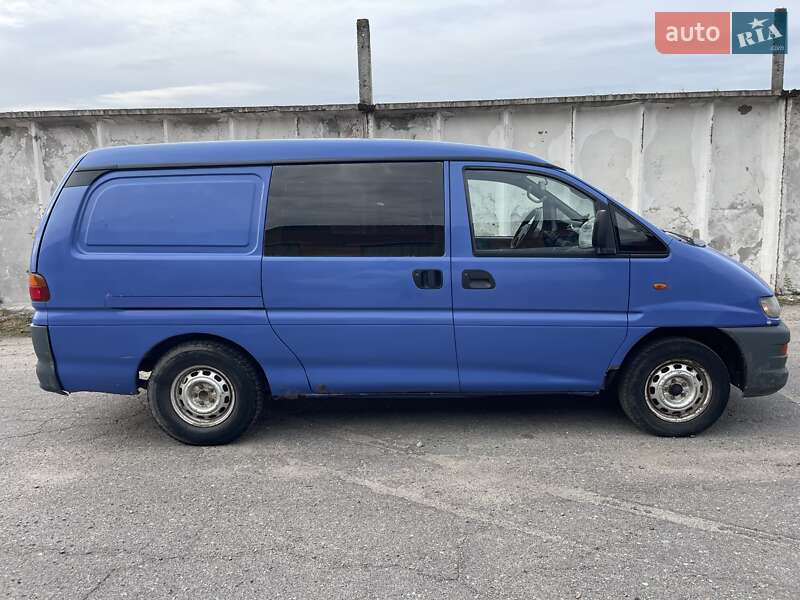 Минивэн Mitsubishi L 400 2002 в Сумах фото 5 Минивэн Mitsubishi L 400 2002 в Сумах