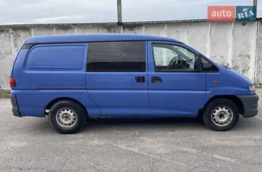 Минивэн Mitsubishi L 400 2002 в 