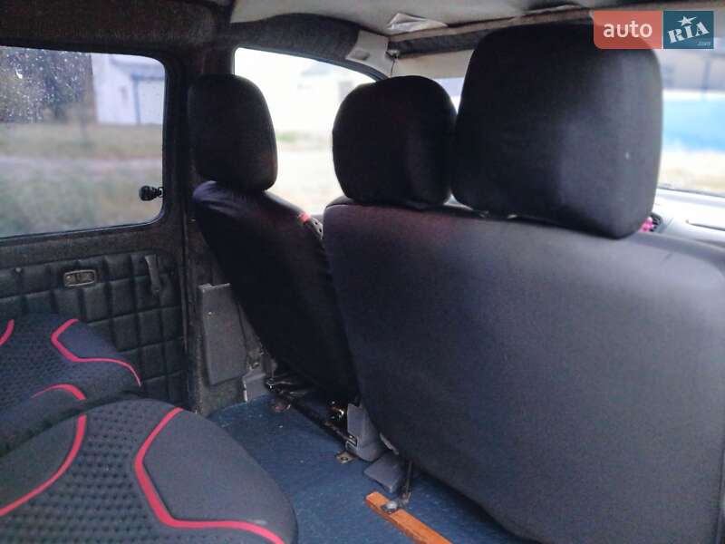 Минивэн Mitsubishi L 400 1999 в Стебнику