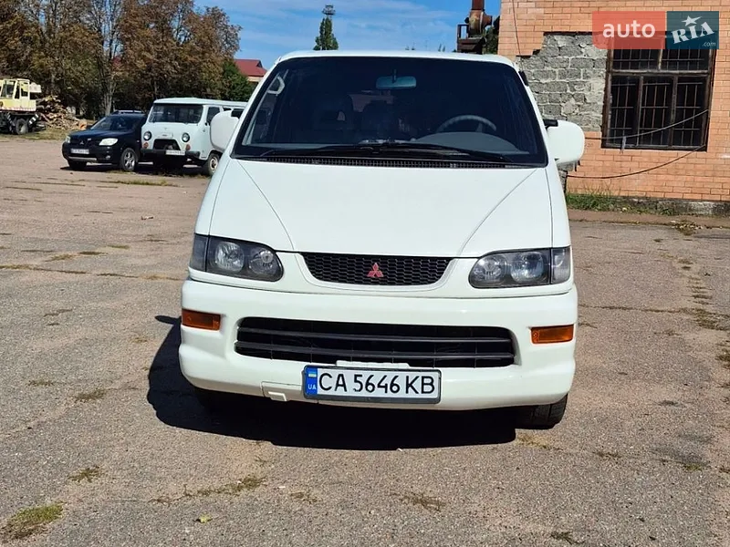 Mitsubishi L 400 1999
