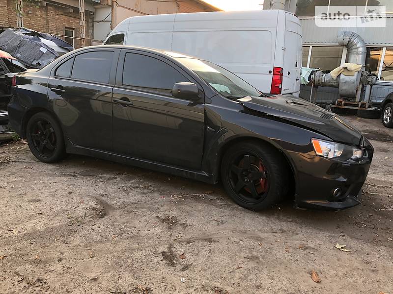 Седан Mitsubishi Lancer Evolution 2008 в Киеве фото Седан Mitsubishi Lancer Evolution 2008 в Киеве