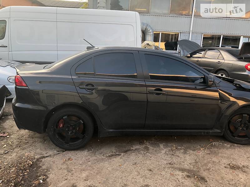 Седан Mitsubishi Lancer Evolution 2008 в Киеве фото 3 Седан Mitsubishi Lancer Evolution 2008 в Киеве