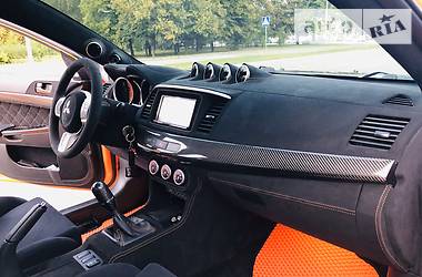 Седан Mitsubishi Lancer Evolution 2009 в 