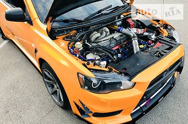 Седан Mitsubishi Lancer Evolution 2009 в 