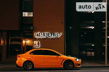 Седан Mitsubishi Lancer Evolution 2009 в 