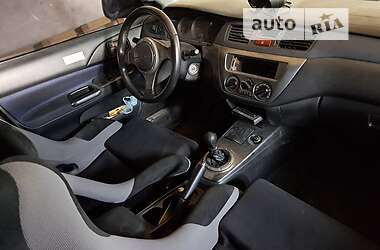 Седан Mitsubishi Lancer Evolution 2004 в Киеве