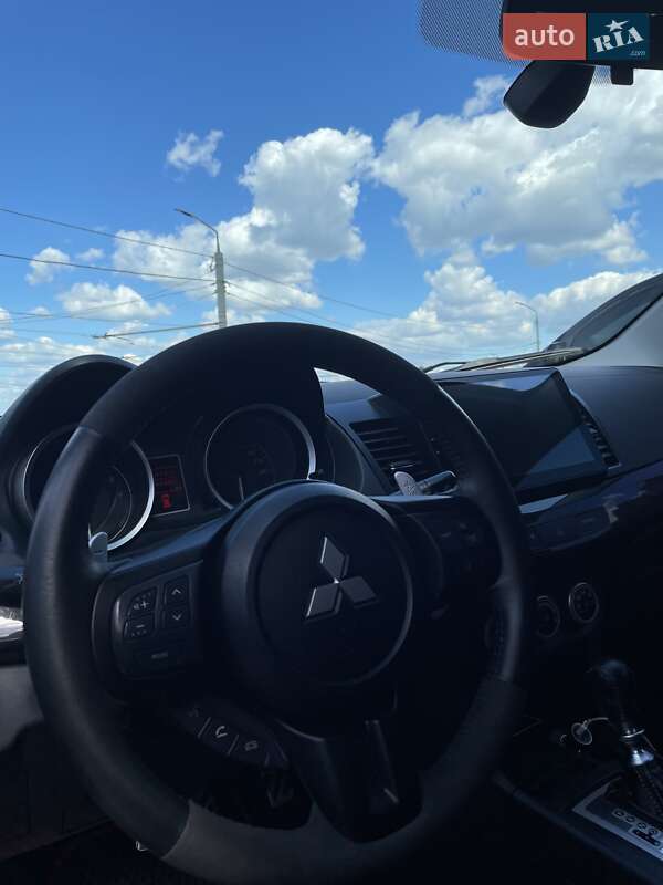 Седан Mitsubishi Lancer Evolution 2008 в Днепре