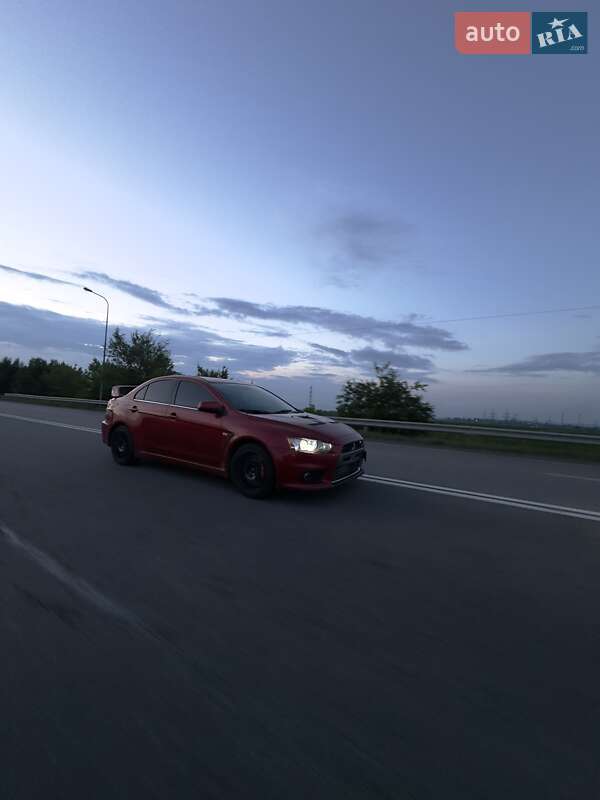 Седан Mitsubishi Lancer Evolution 2008 в Днепре