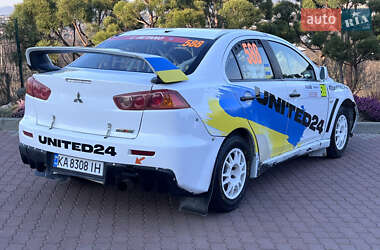 Седан Mitsubishi Lancer Evolution 2009 в 