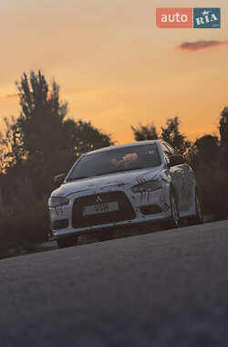 Седан Mitsubishi Lancer Evolution 2015 в Запорожье