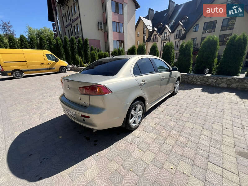 Седан Mitsubishi Lancer Evolution 2007 в Тернополе