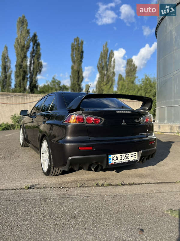 Седан Mitsubishi Lancer Evolution 2008 в Киеве