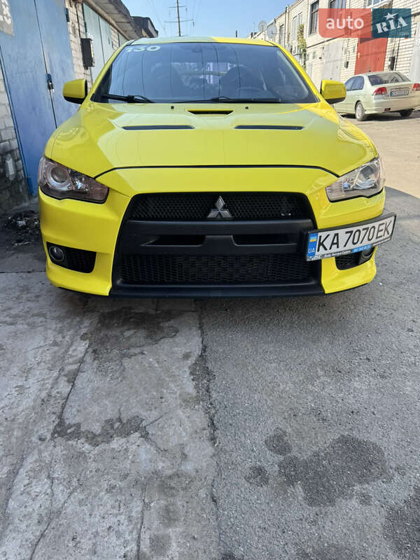 Седан Mitsubishi Lancer Evolution 2008 в Києві