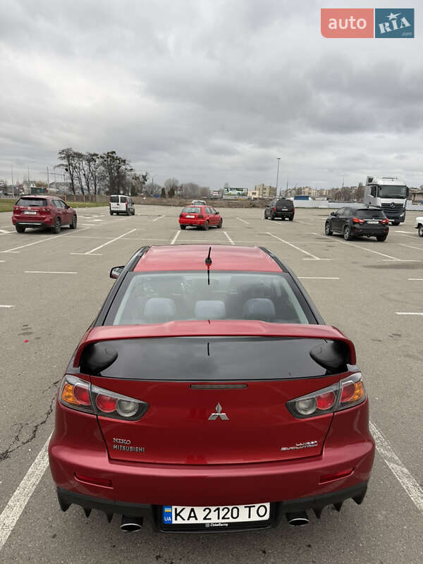 Седан Mitsubishi Lancer Evolution 2008 в Киеве