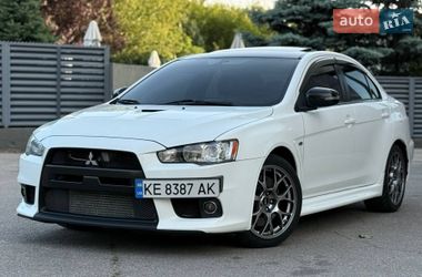 Седан Mitsubishi Lancer Evolution 2015 в Днепре