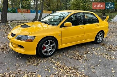 Седан Mitsubishi Lancer Evolution 2003 в Ужгороде