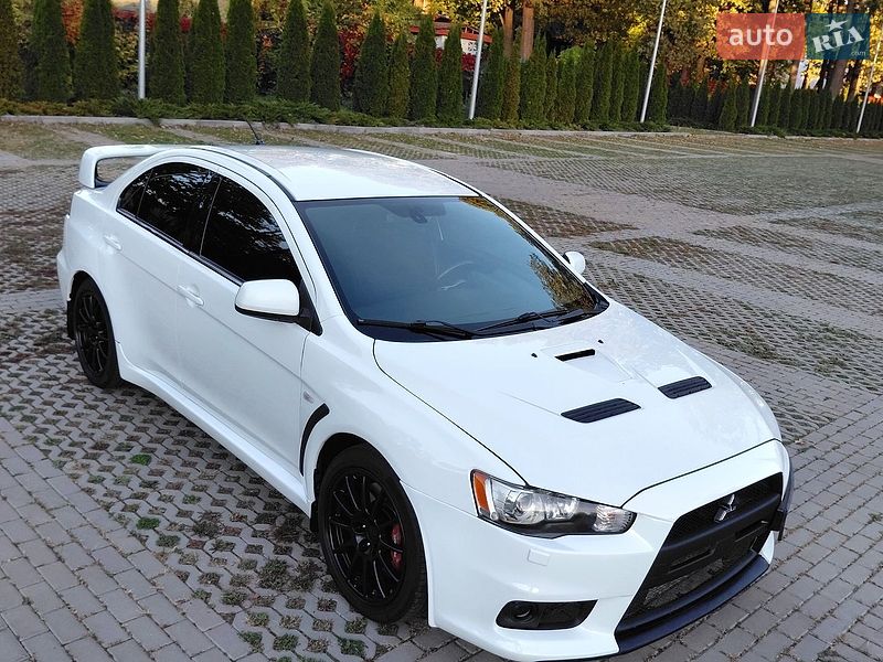 Седан Mitsubishi Lancer Evolution 2008 в Харькове фото 6 Седан Mitsubishi Lancer Evolution 2008 в Харькове