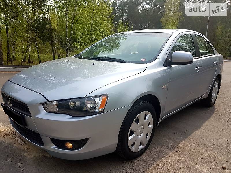 Mitsubishi Lancer 2008 года