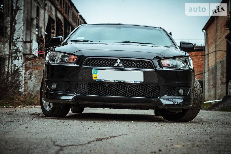 Седан Mitsubishi Lancer 2008 в Виннице