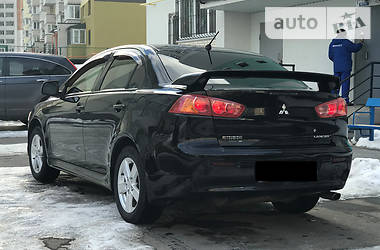 Седан Mitsubishi Lancer 2009 в Виннице