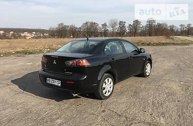 Седан Mitsubishi Lancer 2011 в Виннице