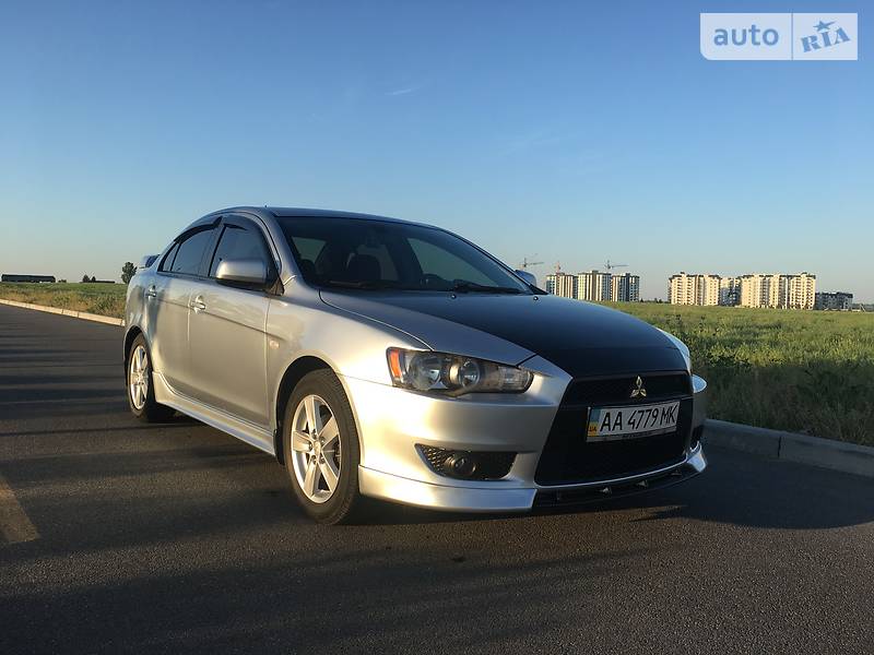 Седан Mitsubishi Lancer 2008 в Києві