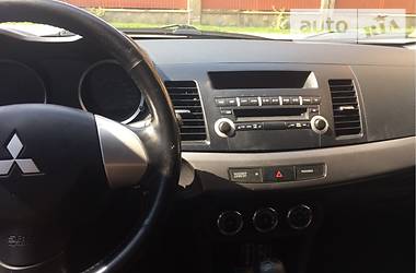 Седан Mitsubishi Lancer 2010 в 