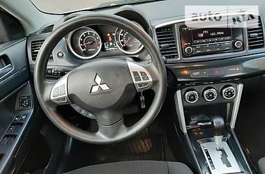 Седан Mitsubishi Lancer 2016 в 