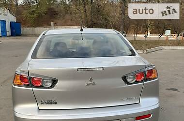 Седан Mitsubishi Lancer 2016 в 