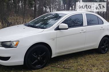 Седан Mitsubishi Lancer 2010 в Киеве