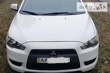 Седан Mitsubishi Lancer 2010 в Киеве