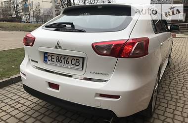 Лифтбек Mitsubishi Lancer 2014 в Черновцах