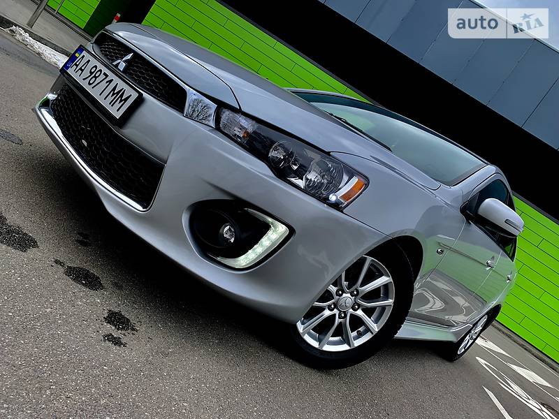 Седан Mitsubishi Lancer 2015 в Києві фото 6 Седан Mitsubishi Lancer 2015 в Києві
