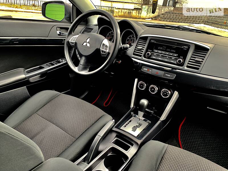 Седан Mitsubishi Lancer 2015 в Києві фото 21 Седан Mitsubishi Lancer 2015 в Києві