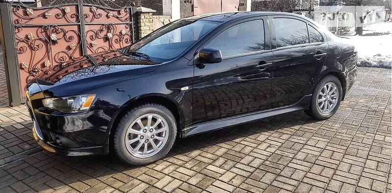 Седан Mitsubishi Lancer 2013 в Добропіллі