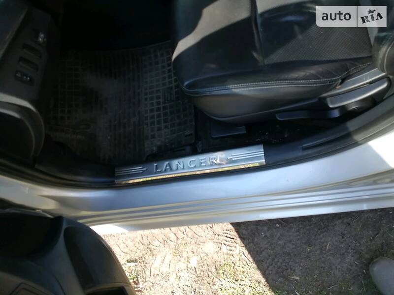 Седан Mitsubishi Lancer 2008 в Харькове