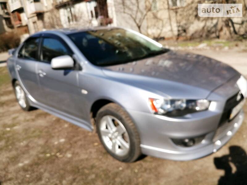 Седан Mitsubishi Lancer 2008 в Харькове