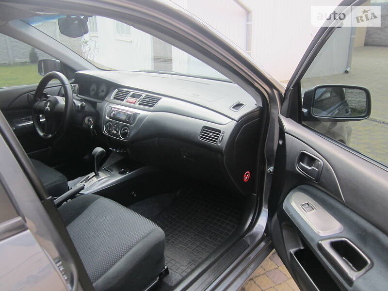 Седан Mitsubishi Lancer 2009 в Івано-Франківську