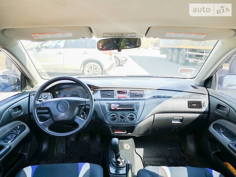 Седан Mitsubishi Lancer 2003 в Києві
