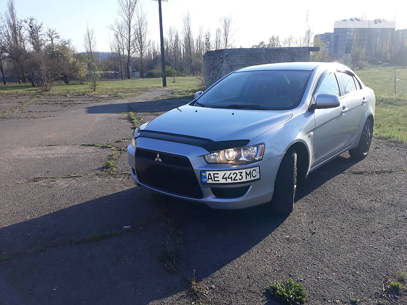 Седан Mitsubishi Lancer 2009 в 