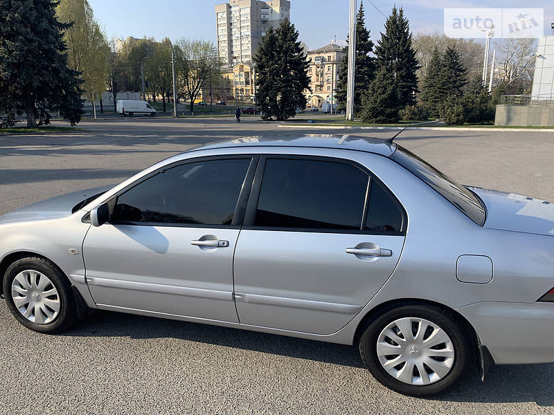 Седан Mitsubishi Lancer 2009 в Дніпрі