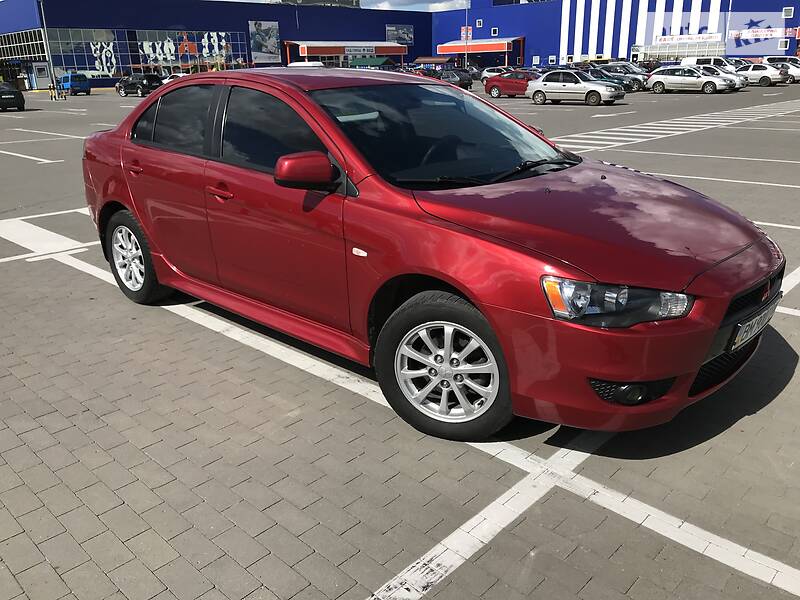 Седан Mitsubishi Lancer 2011 в Киеве