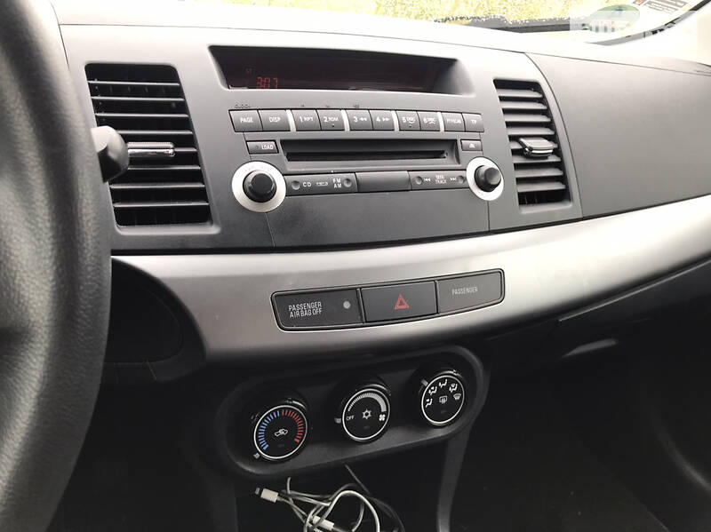 Седан Mitsubishi Lancer 2009 в Луцьку фото 7 Седан Mitsubishi Lancer 2009 в Луцьку