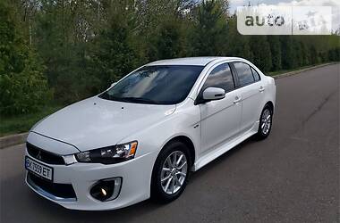 Седан Mitsubishi Lancer 2016 в Ровно