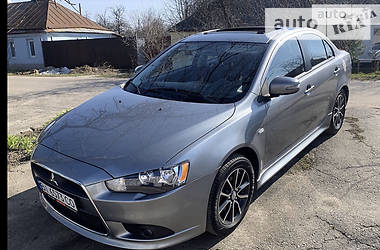 Седан Mitsubishi Lancer 2015 в 