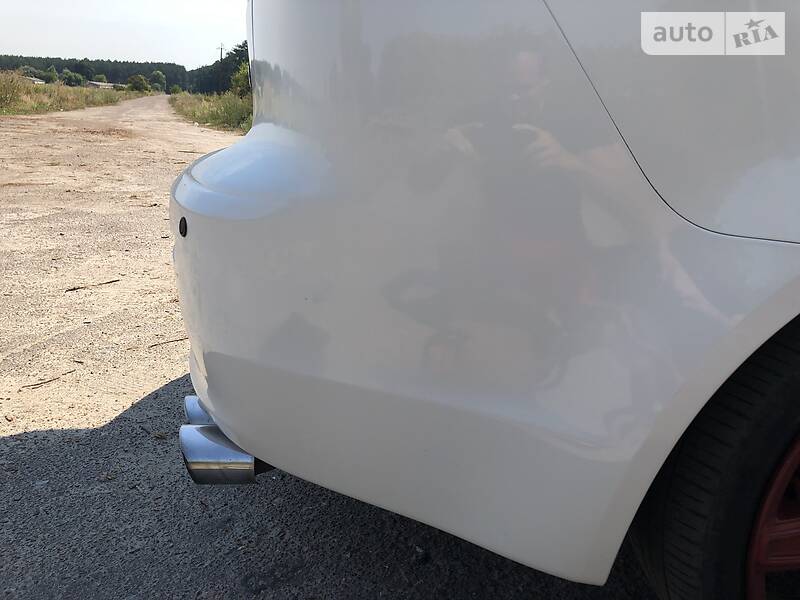 Седан Mitsubishi Lancer 2010 в Броварах